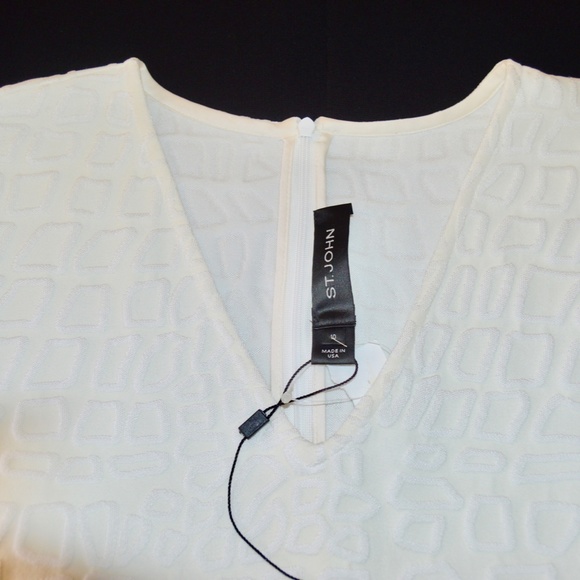 ππ·οΈ  St.John Black Lable Embossed CrocJacquard Knit Dress.-flattering πΊπΈ - Picture 9 of 13